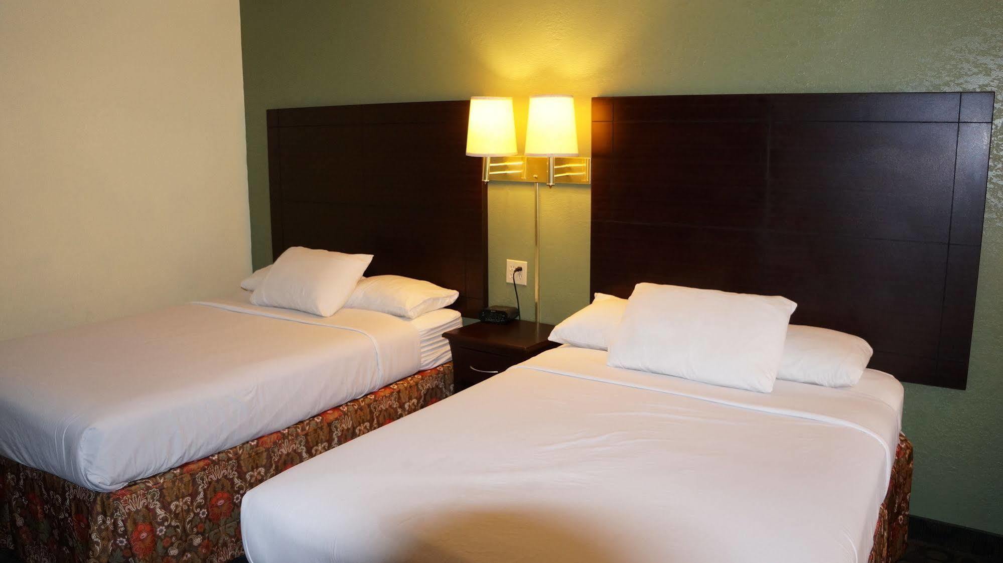 Regency Inn Питсбърг Екстериор снимка
